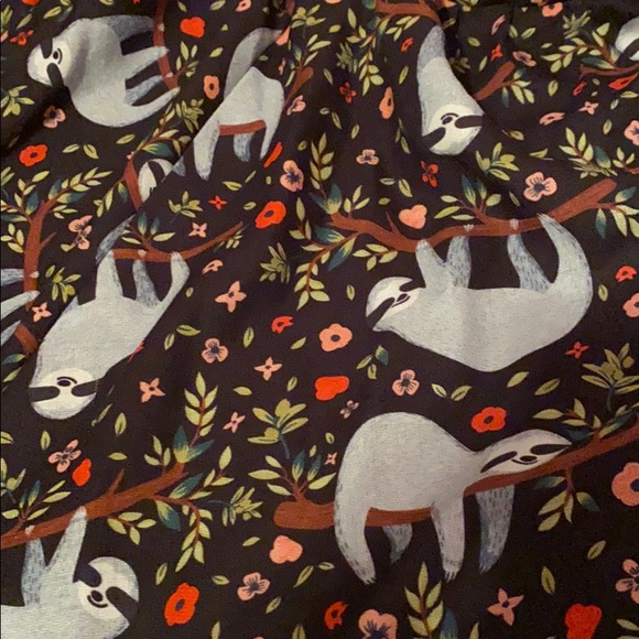 Sloth skirt - Picture 4 of 5
